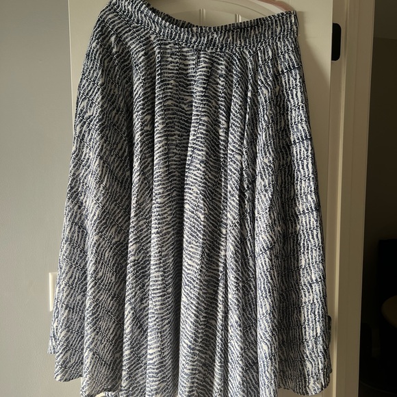 NWT cropped tie front set - Picture 7 of 7